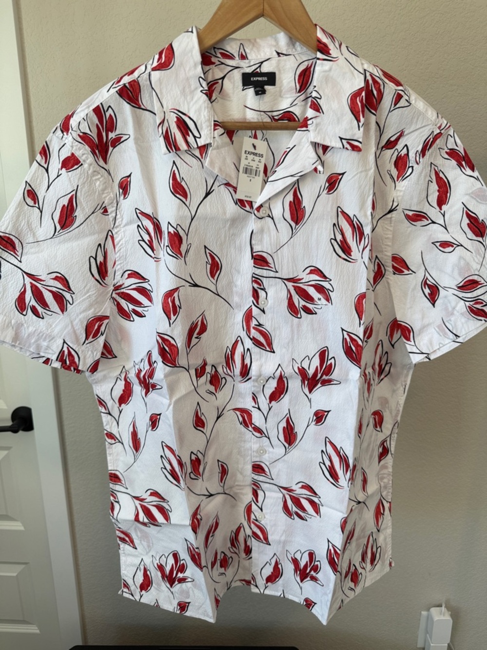 Express White Short-Sleeve Button-Down Shirt with Red Floral Print